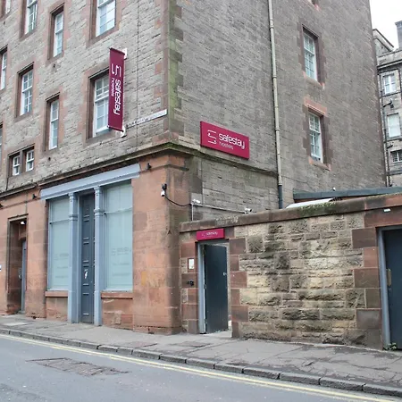 Safestay Edinburgh Cowgate-3