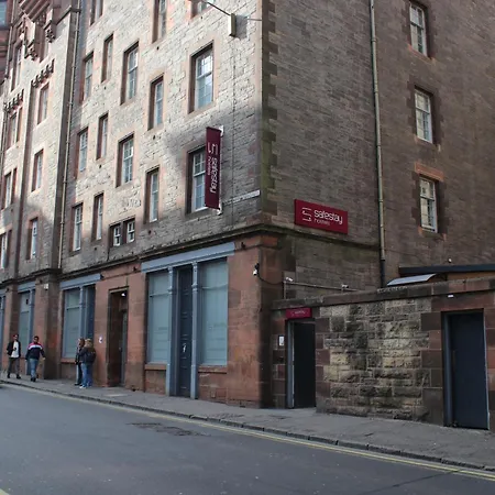 Safestay Edinburgh Cowgate-2